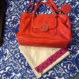 Tory Burch ‘Amanda’ purse with dust bag